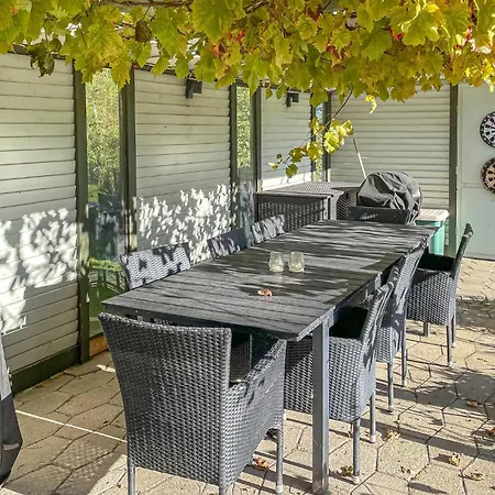 2 Bedroom In 펜션 Nordenbro Vesteregn