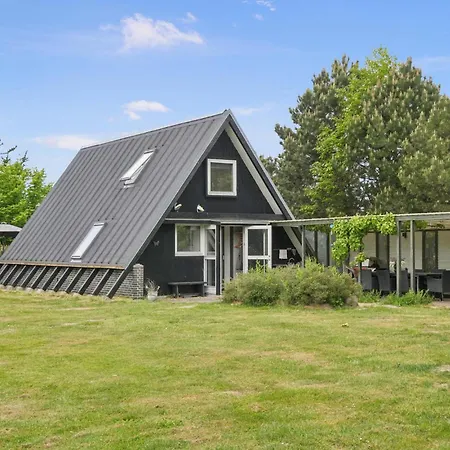 2 Bedroom In 펜션 *