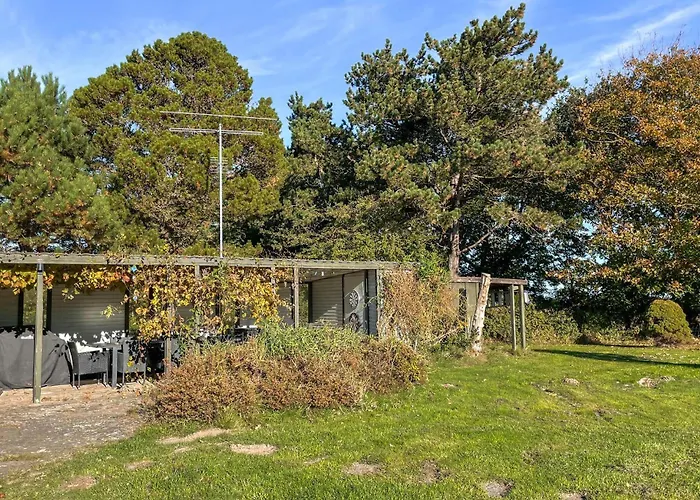 Дом отдыха 2 Bedroom In *