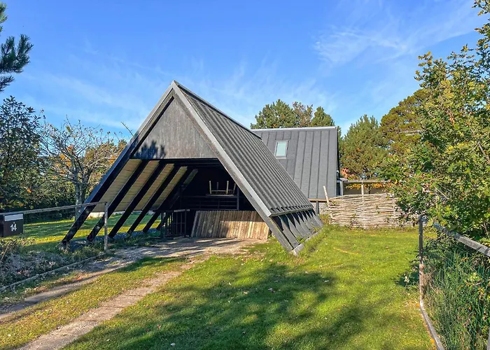 2 Bedroom In * Хамбл