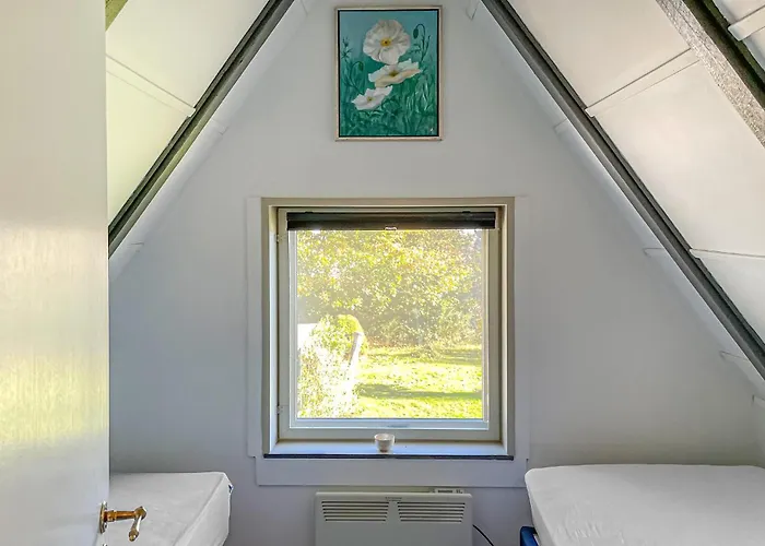 2 Bedroom In Дом отдыха *